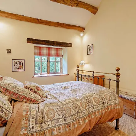 Hébergement de vacances 4 Bed In Witherslack 93121 Lindale